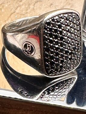 STUNNINGLY RARE David Yurman Pavé set black diamonds men’s ring sz 11.5 - 12